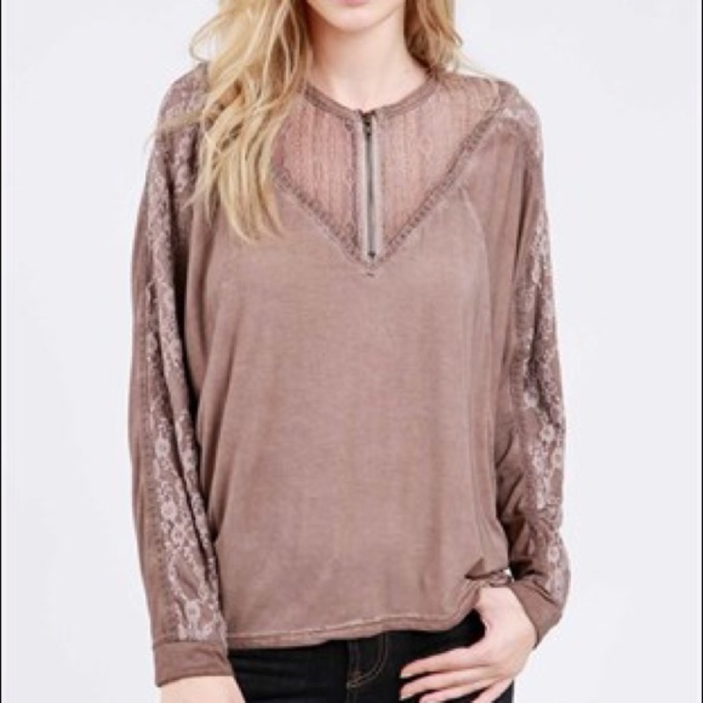 Long sleeve top